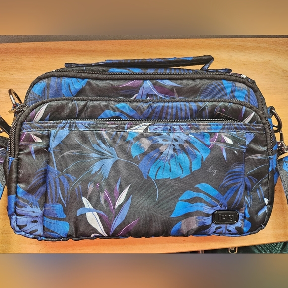 lug Handbags - Lug Scoop Convertible Satchel, Crossbody, Wallet & Shoulder Bag, Botanical Black